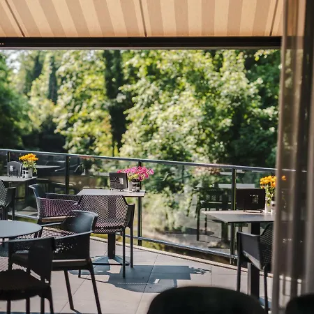 Lindenhuys Logies Bed & Breakfast