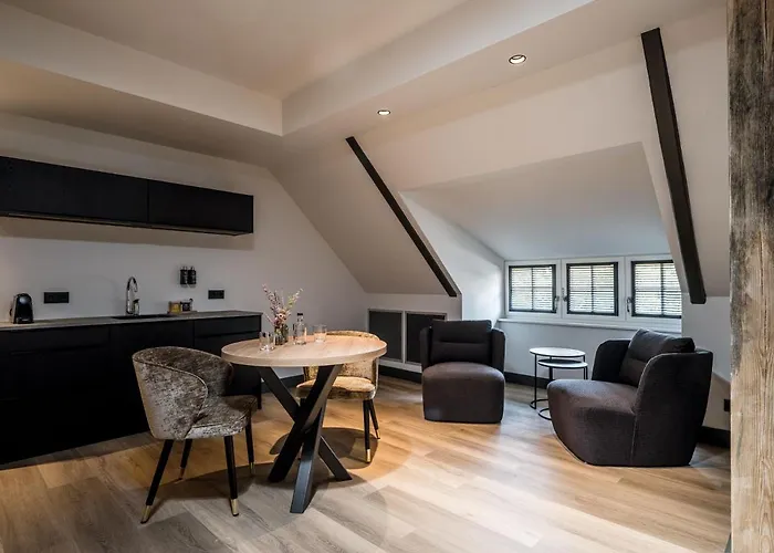 Bed & Breakfast Lindenhuys Logies 4*